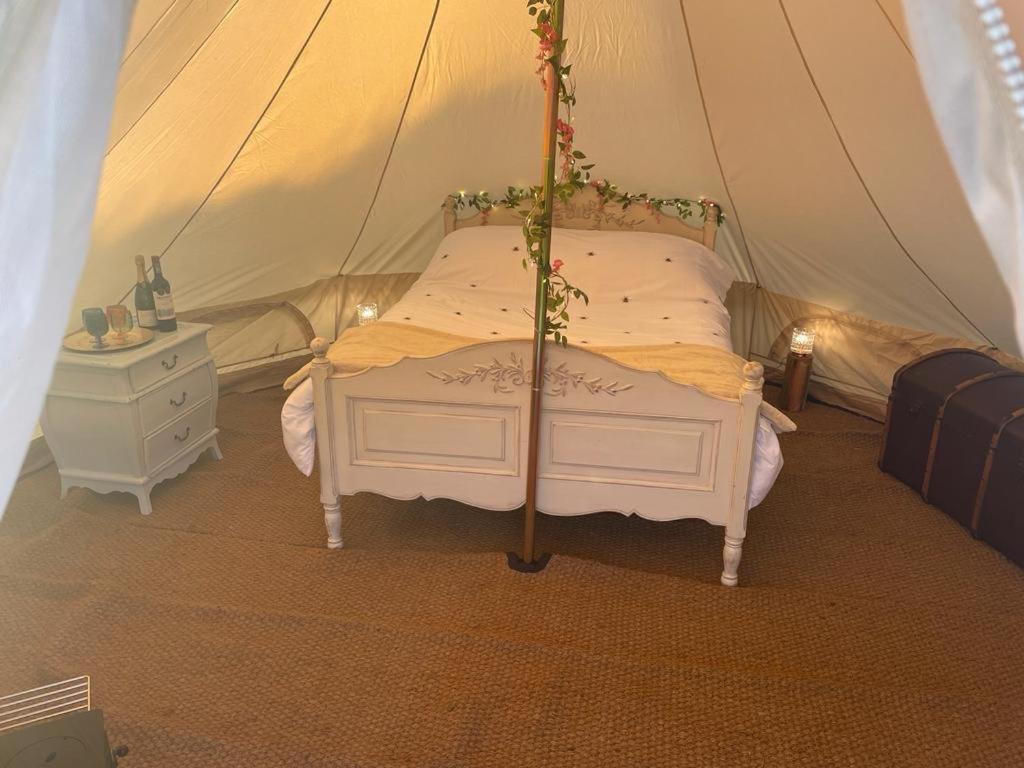 Hotel Roe Deer Meadow At Carr House Farm Scarborough Exterior foto