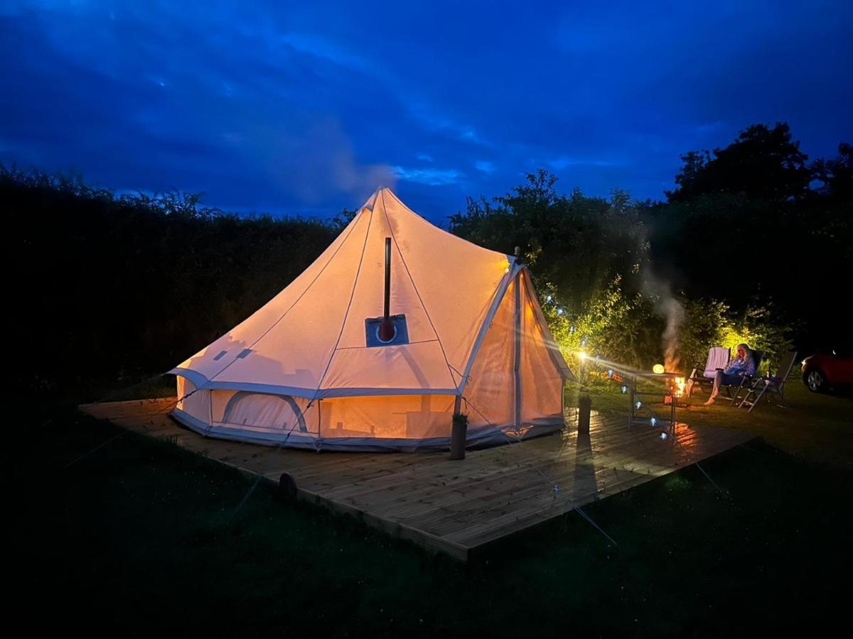 Hotel Roe Deer Meadow At Carr House Farm Scarborough Exterior foto