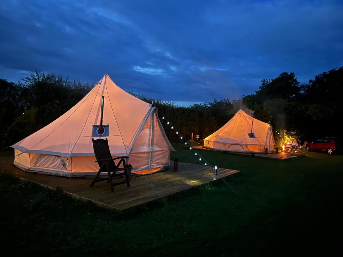 Hotel Roe Deer Meadow At Carr House Farm Scarborough Exterior foto